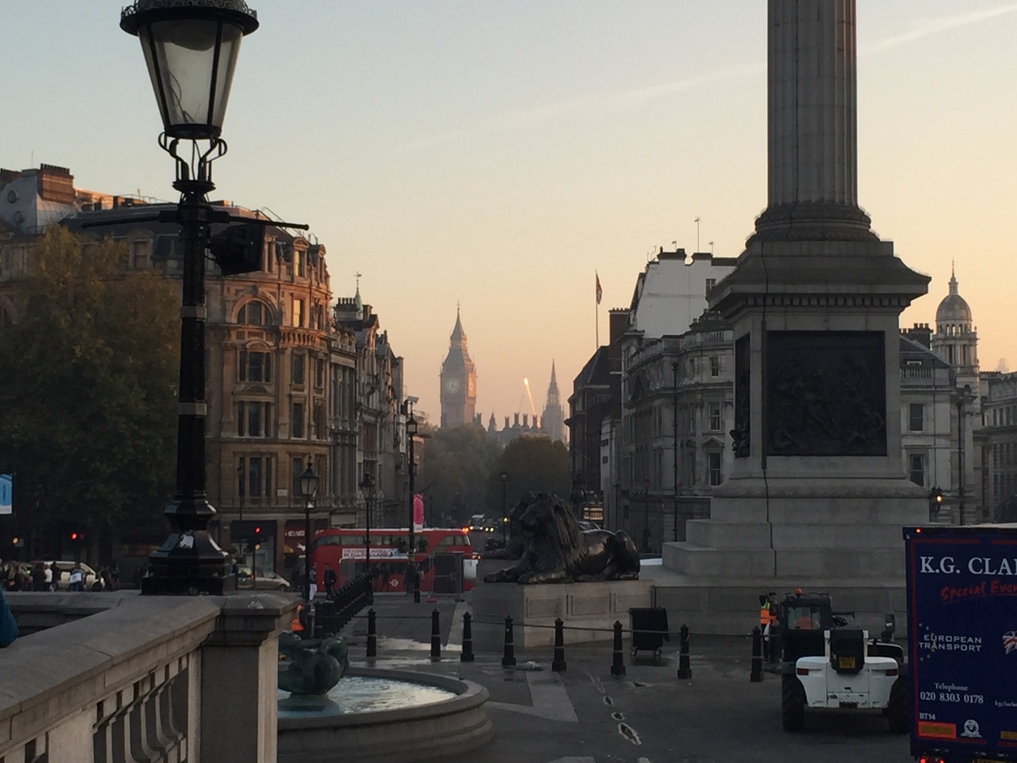 Say what you will about London in November but these sunsets are stunning.