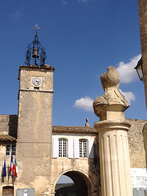 The place d'horologe with said horologe