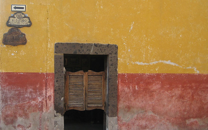 Real salon in San Miguel de Allende Hidalgo_thumb.jpg